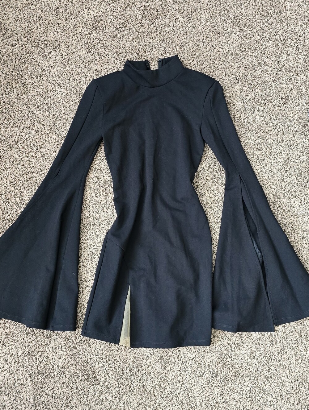 x REVOLVE Mr. Gibson Mini Dress in Black Size XS - Picture 1 of 7